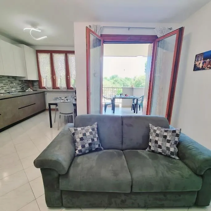 Rosa Del Garda Apartment Peschiera del Garda Italy